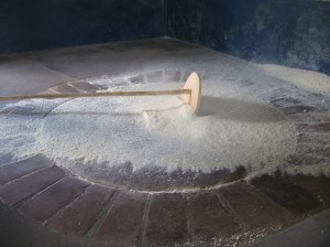 5 torrando a farinha